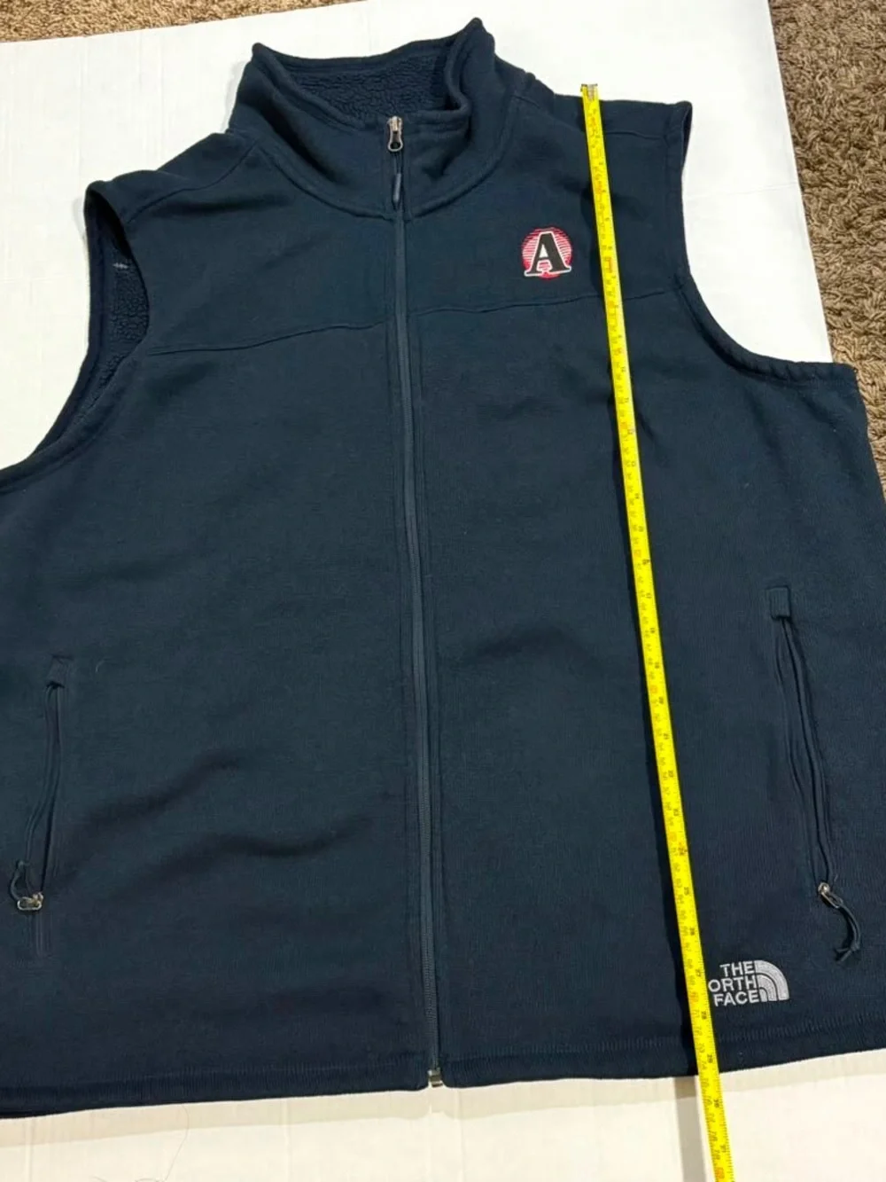 The North Face Men's Navy Full-Zip Fleece Vest